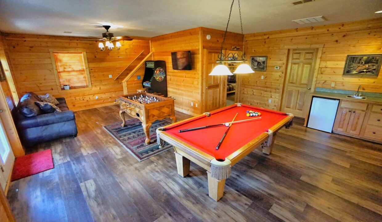 Game Room at Hoedown Hideaway  Pigeon Forge cabin Airbnb VRBO Book Direct